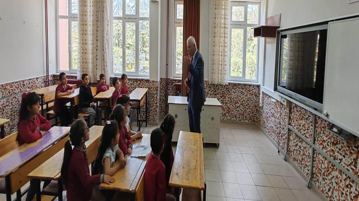 Kulu İlçe Millî Eğitim Müdürümüz Hacı BAKIRTAŞ'tan Okulumuza Ziyaret 